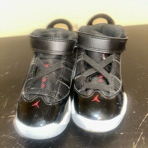 Jordan Kids Black and Red Sneakers